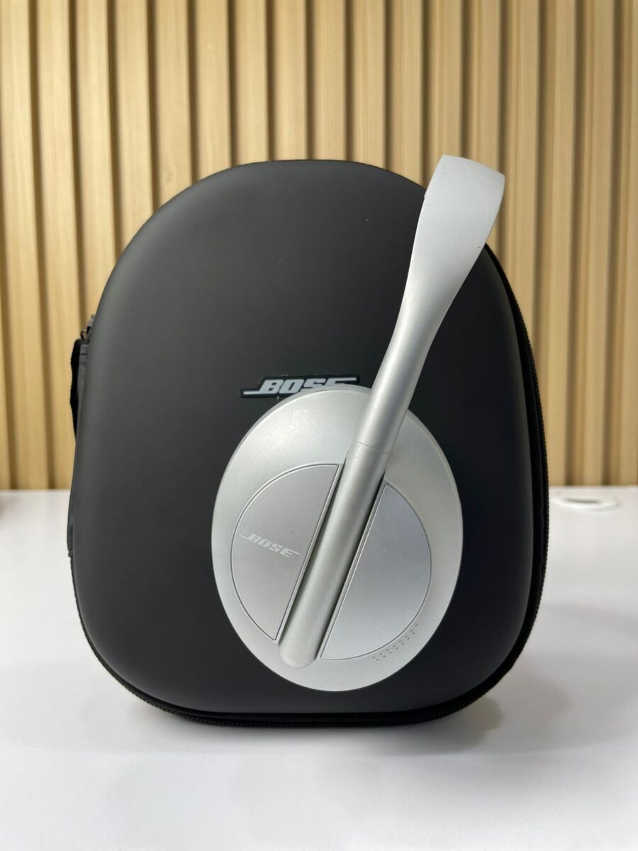 Audifono Diadema Bose 700 Bluetooth - Imagen 2
